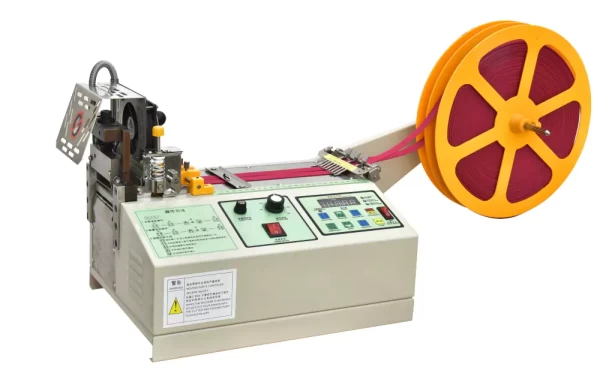 this is Automatic cotton webbing cutting machine for grosgrain ribbon nylon strap.