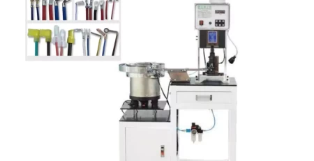 this is vibratory feeding wire crimping machine which is used in crimping loose terminal by auto-feeding in wire harness processing.