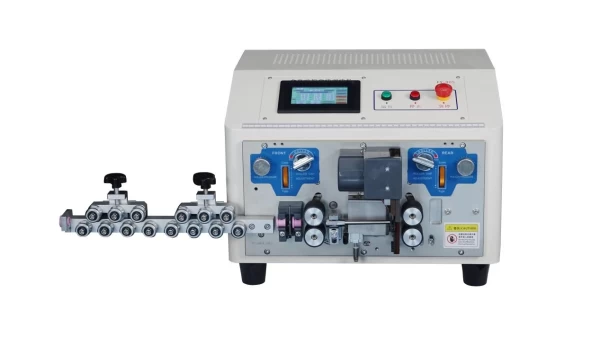 This is automatic wire cutting stripping machine specialized for multi-core cable whose diameter is no more than 6mm.