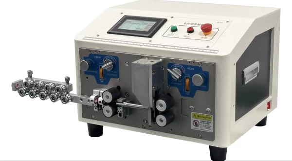 this is automatic wire cutting stripping machine which is specialized for max 16sqmm wire.